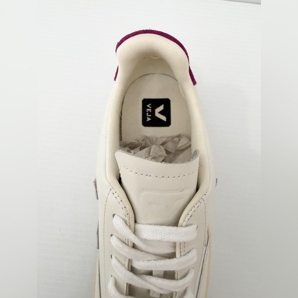 Veja Women's White and Pink Sneakers - Picture 9 of 12